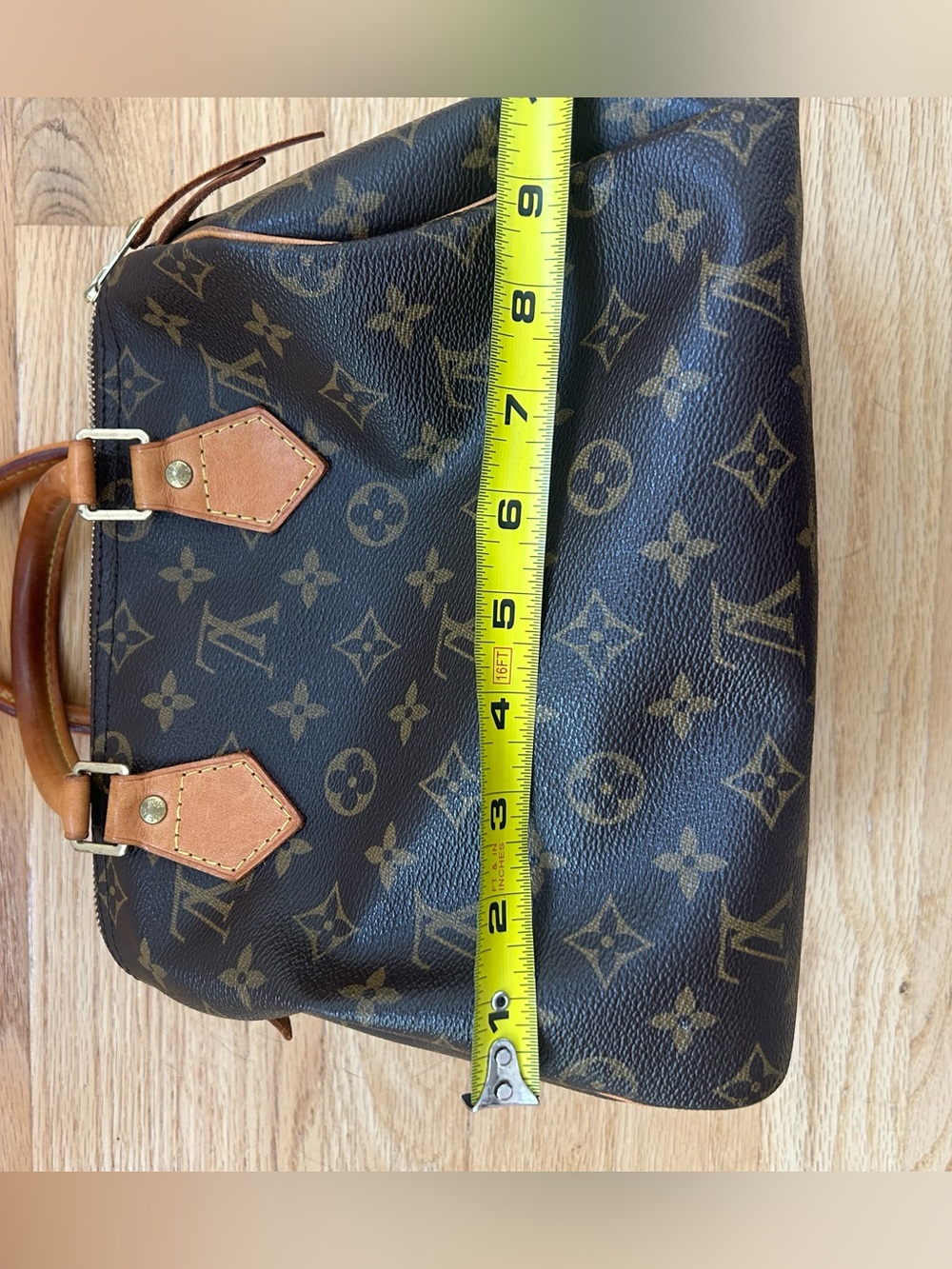 Louis Vuitton Speedy Brown Monogram Canvas Handbag with Tan Leather Trim